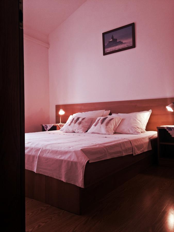 Apartments Eugen Pedisic Turanj Dış mekan fotoğraf