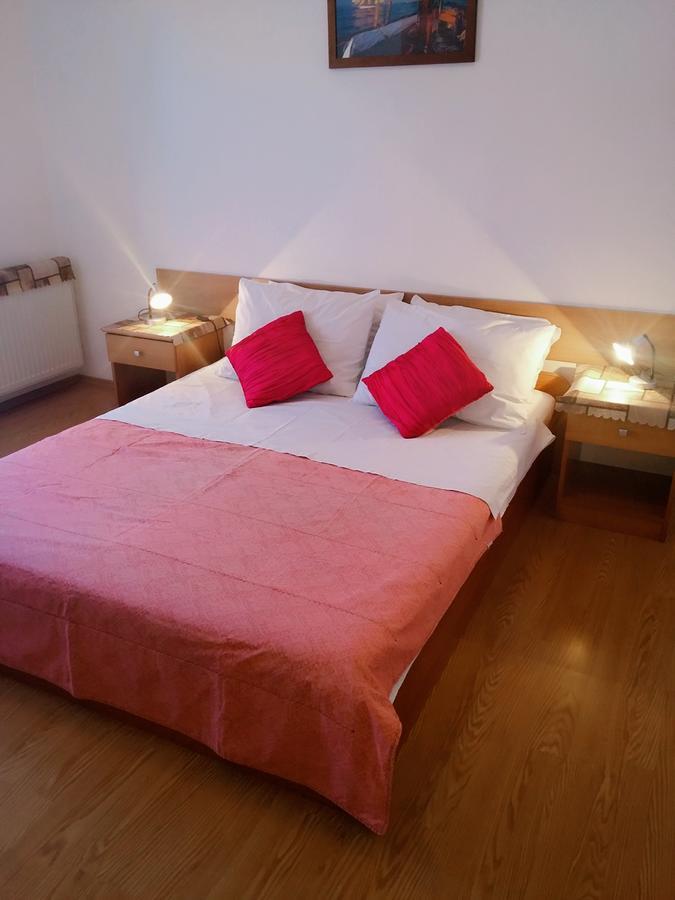 Apartments Eugen Pedisic Turanj Dış mekan fotoğraf