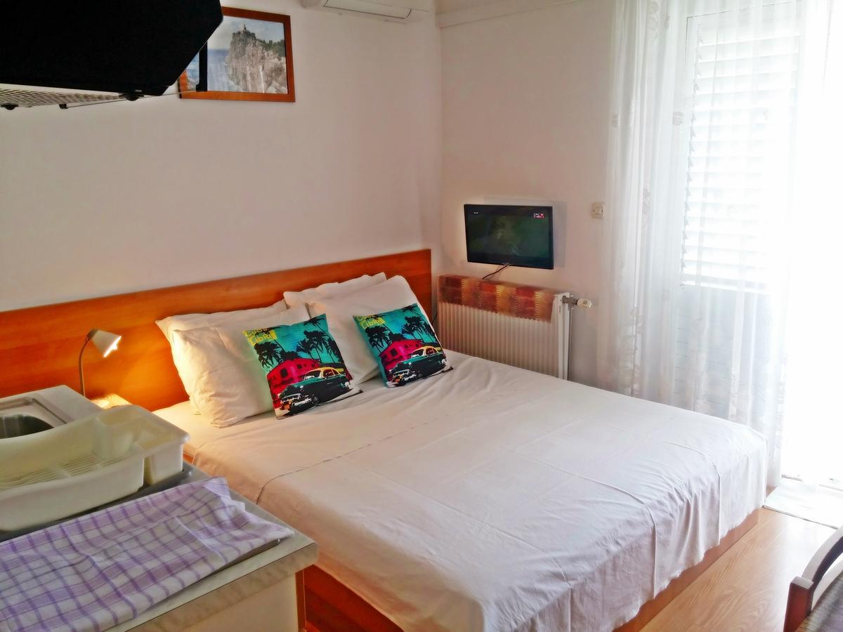 Apartments Eugen Pedisic Turanj Dış mekan fotoğraf